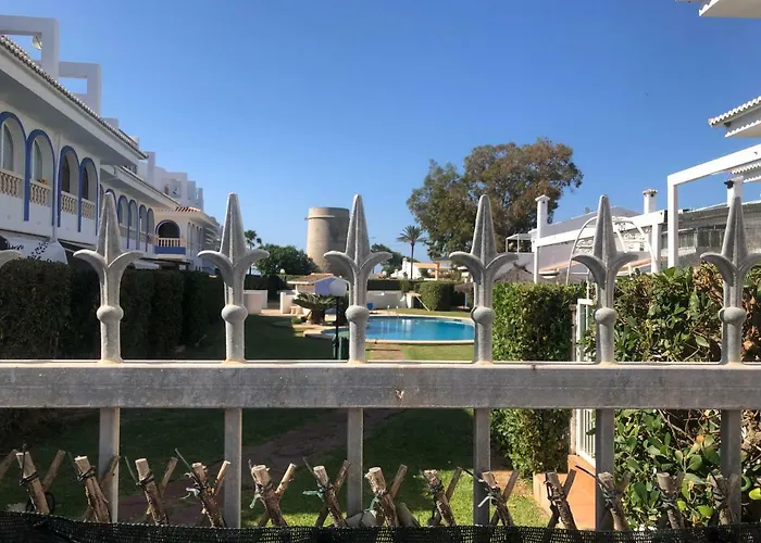 Torre Almadrava Apartment